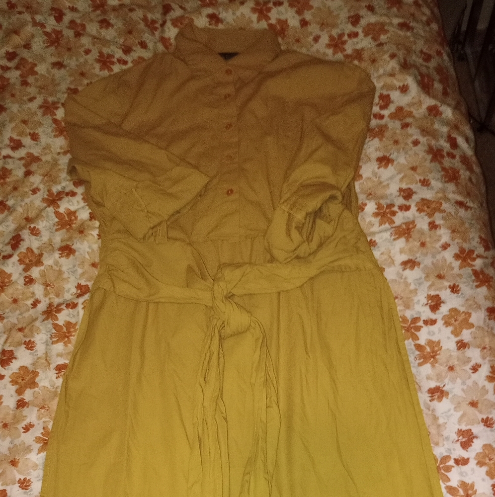 Dress shirt with long tail, mustard color, size L